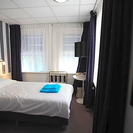 Het Wapen 3*