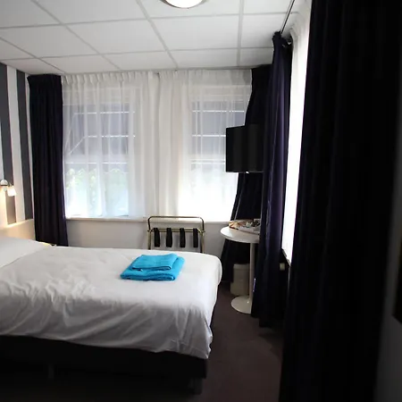 ホテル Het Wapen 3*