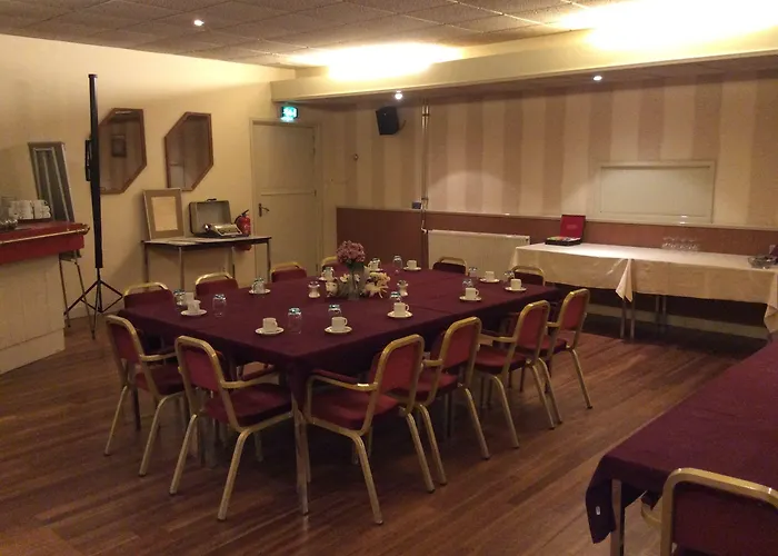 Het Wapen エンクホイゼン