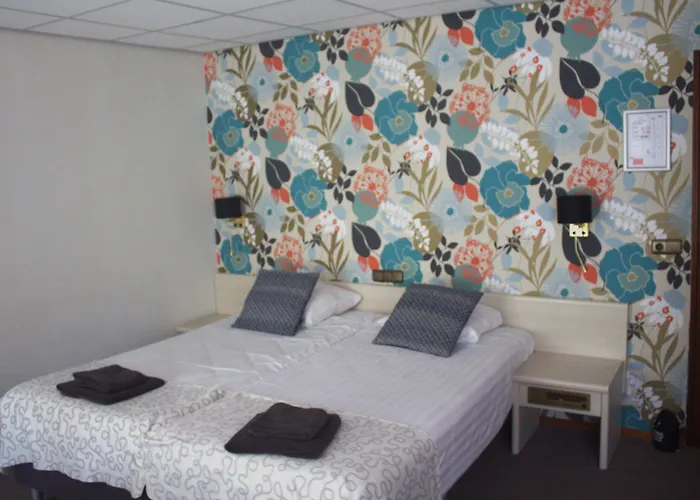 ホテル Het Wapen 3*