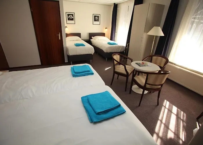 ホテル Het Wapen 3*